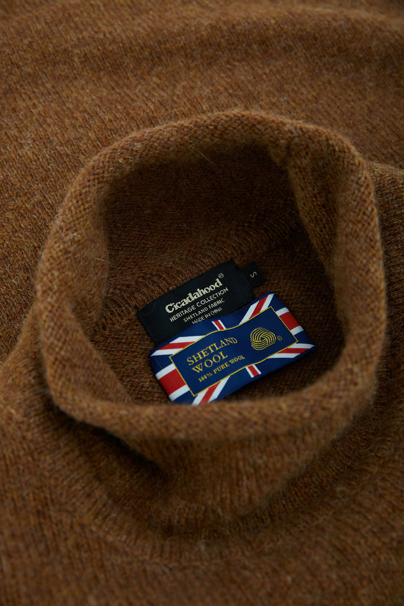 British Shetland Wool Donegal Curl Neck Gansey Sweater, Woman-2