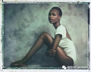 Emily Soto：复古宝丽来与时尚摄影