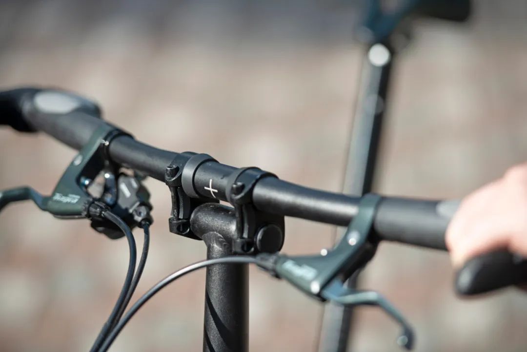 可調(diào)雙束仔立管