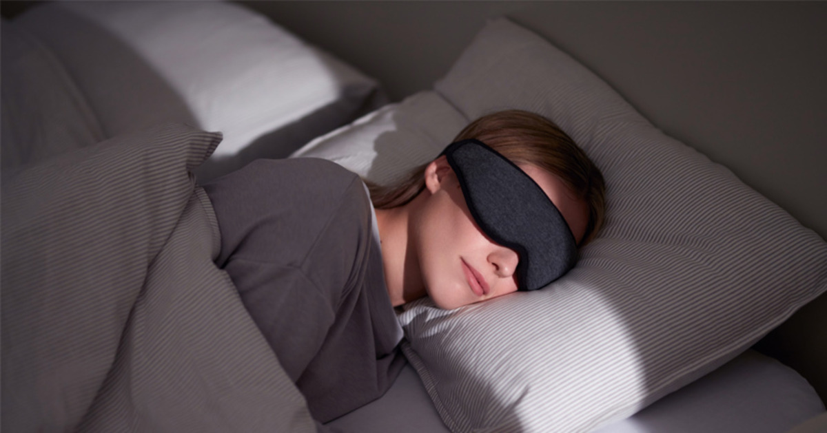 戴眼罩的危害，小心眼压过高！