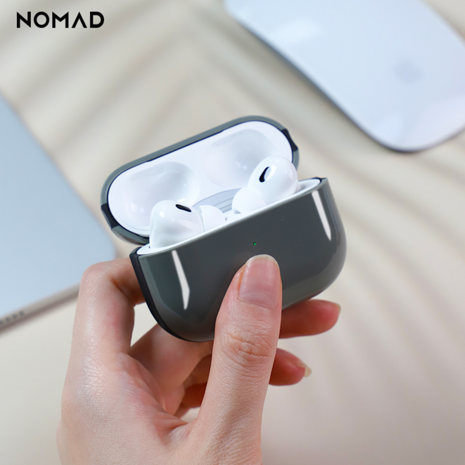 美國NOMAD 2023新款C口 適用蘋果AirPodsPro2 第二代藍(lán)牙高光耳機(jī)保護(hù)殼套硅膠防摔全包-8