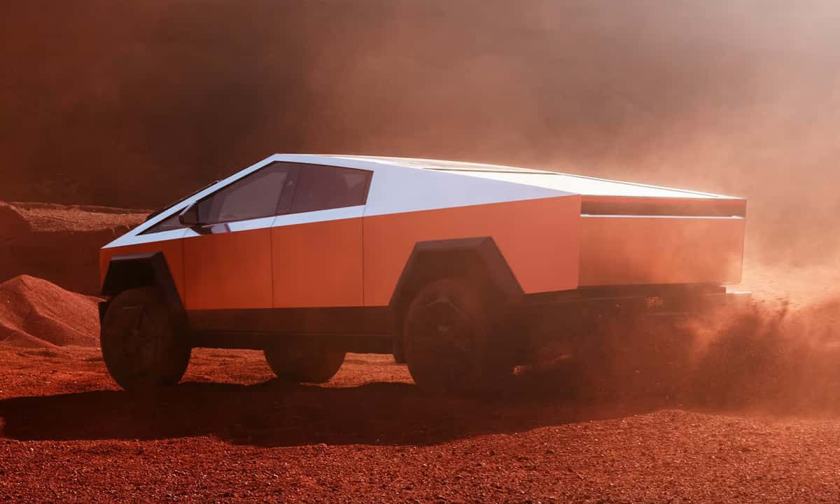 特斯拉 Cybertruck 时隔 4 年后正式迎来首批交付