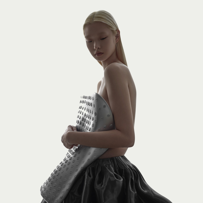 MAISON de SIT.E白色素沙龙香水-4