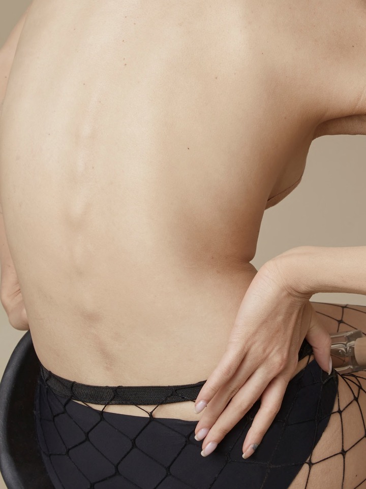 「05」- THE series