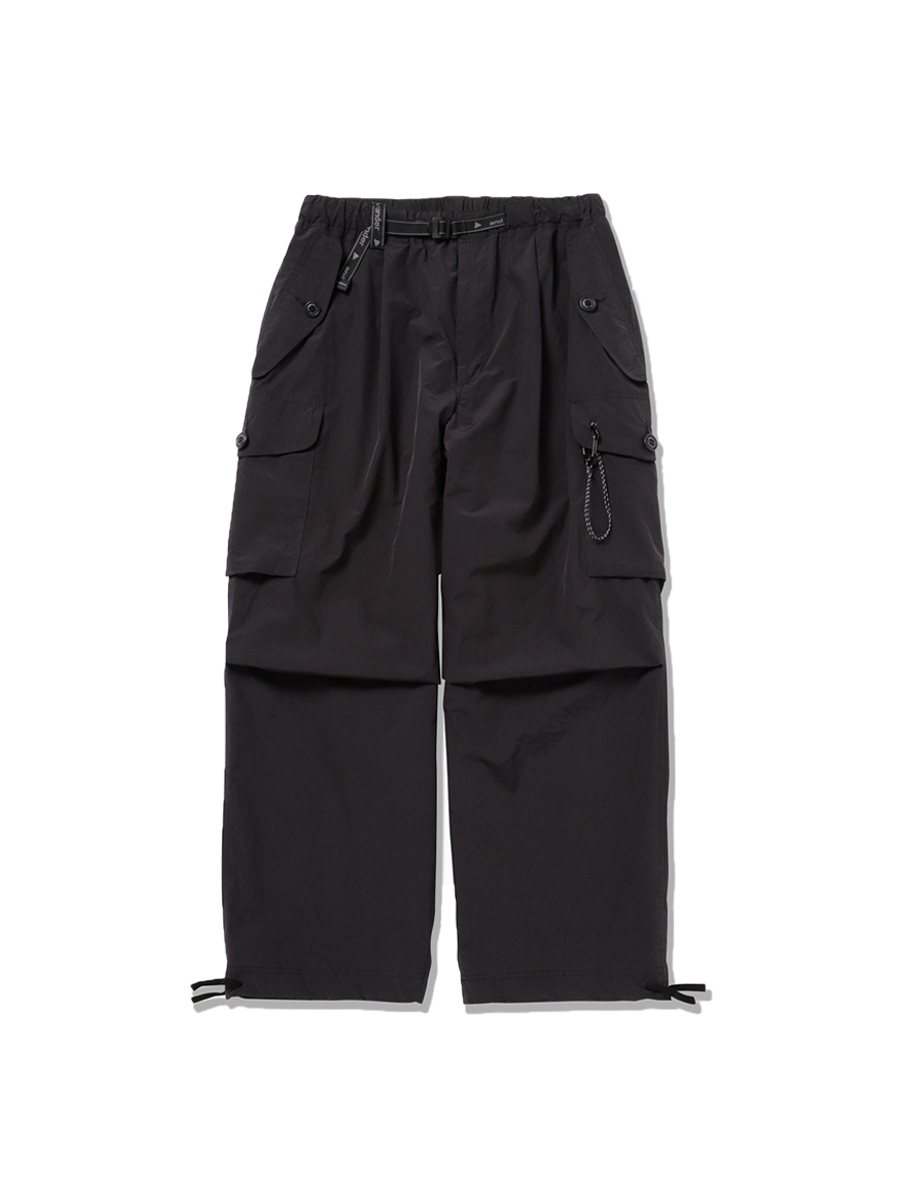 and wander 24SS oversized cargo pants