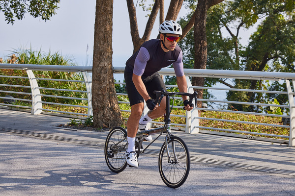 極致競速 駕馭如風 | DAHON大行彎把折疊公路車ARCHER P18