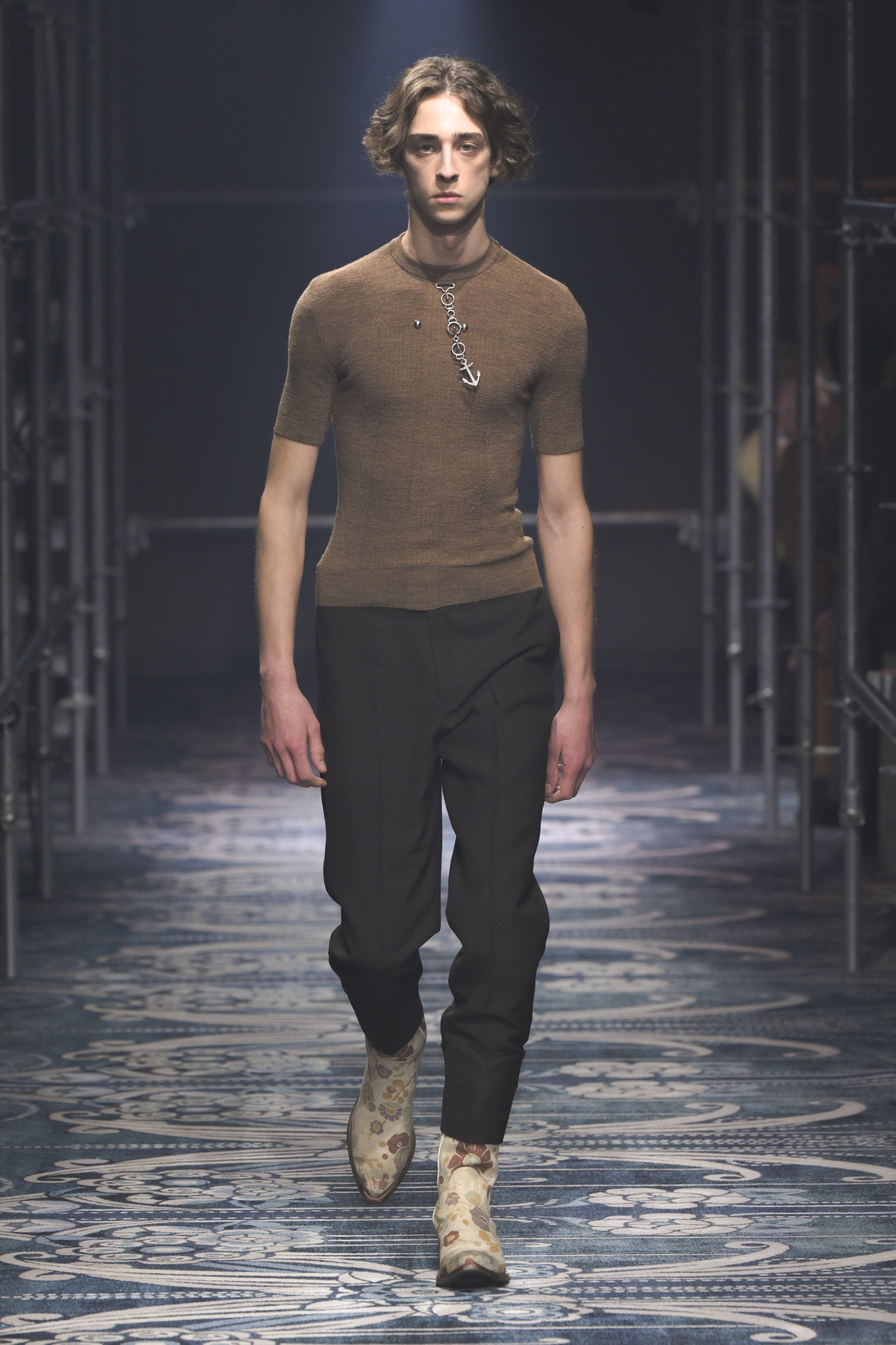 PRADA 发布 2025 秋季男装系列
