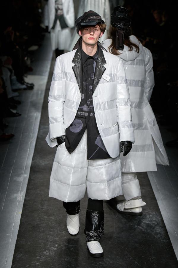 Yohji Yamamoto 发布 2025 秋冬男装系列