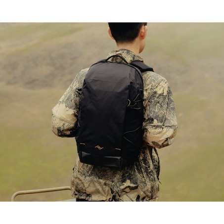 Outdoor Backpack Zip 户外摄影包18升-5