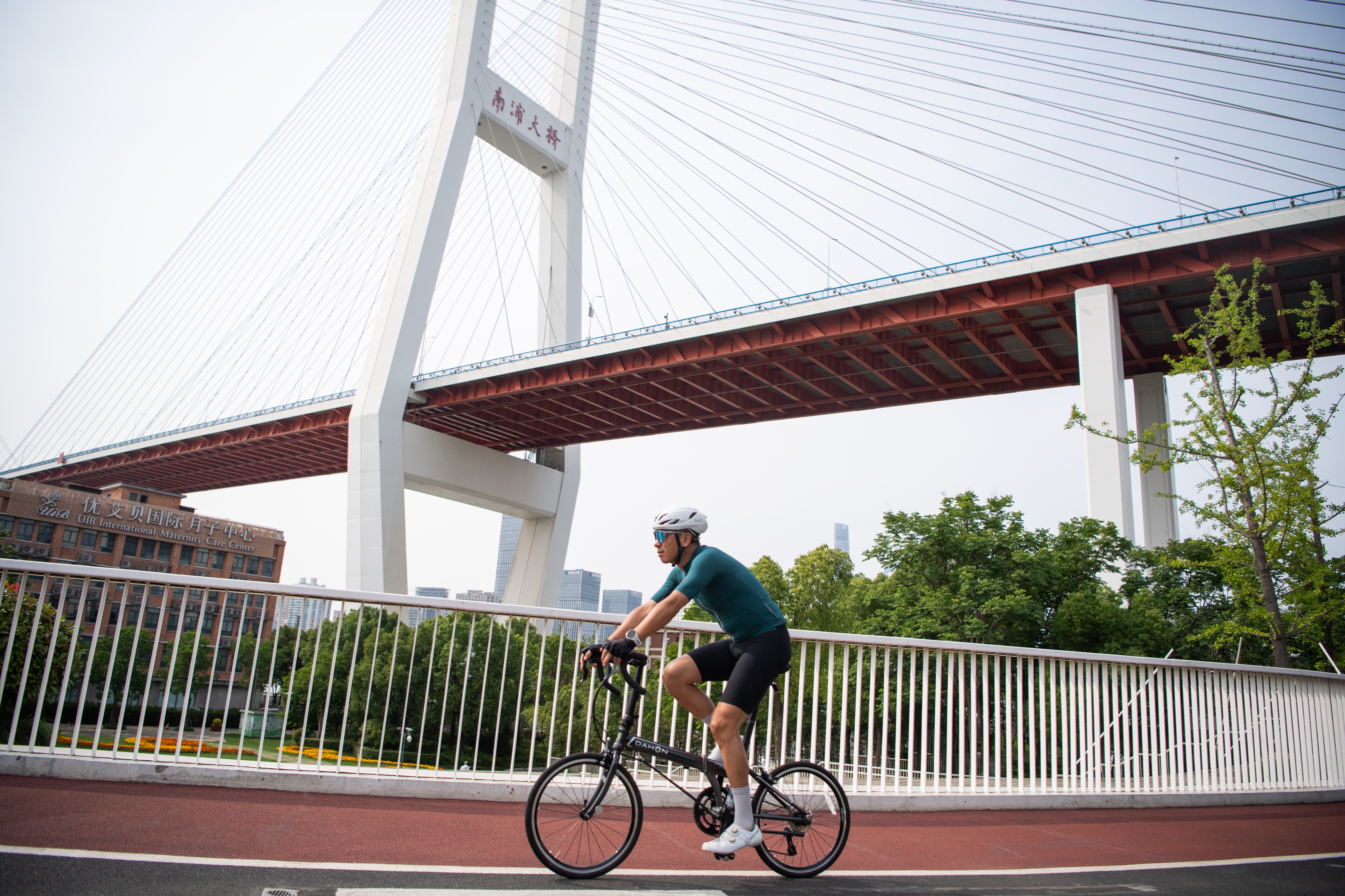 彎把上陣“快車道”馳騁！大行P18 Ultra競速折疊公路體驗(yàn)