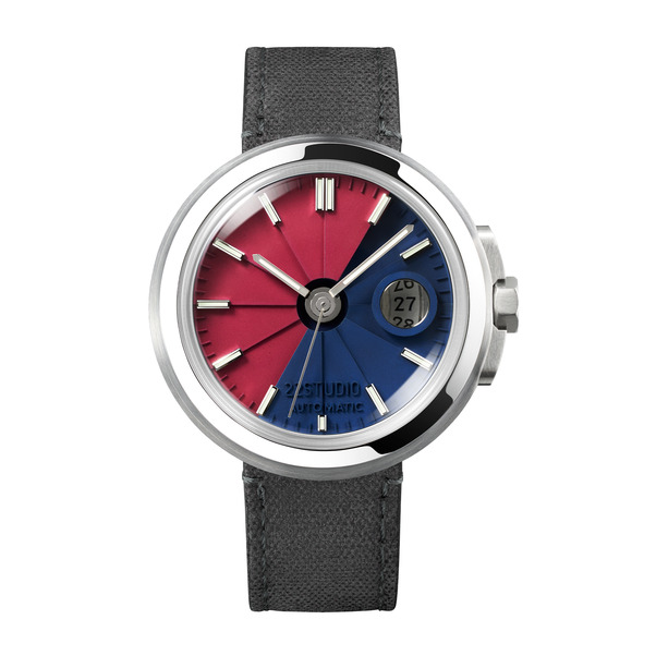 四度空间清水模机械表Duo-冰与火