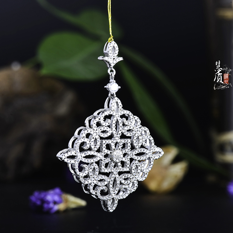 银扣配件典雅清新