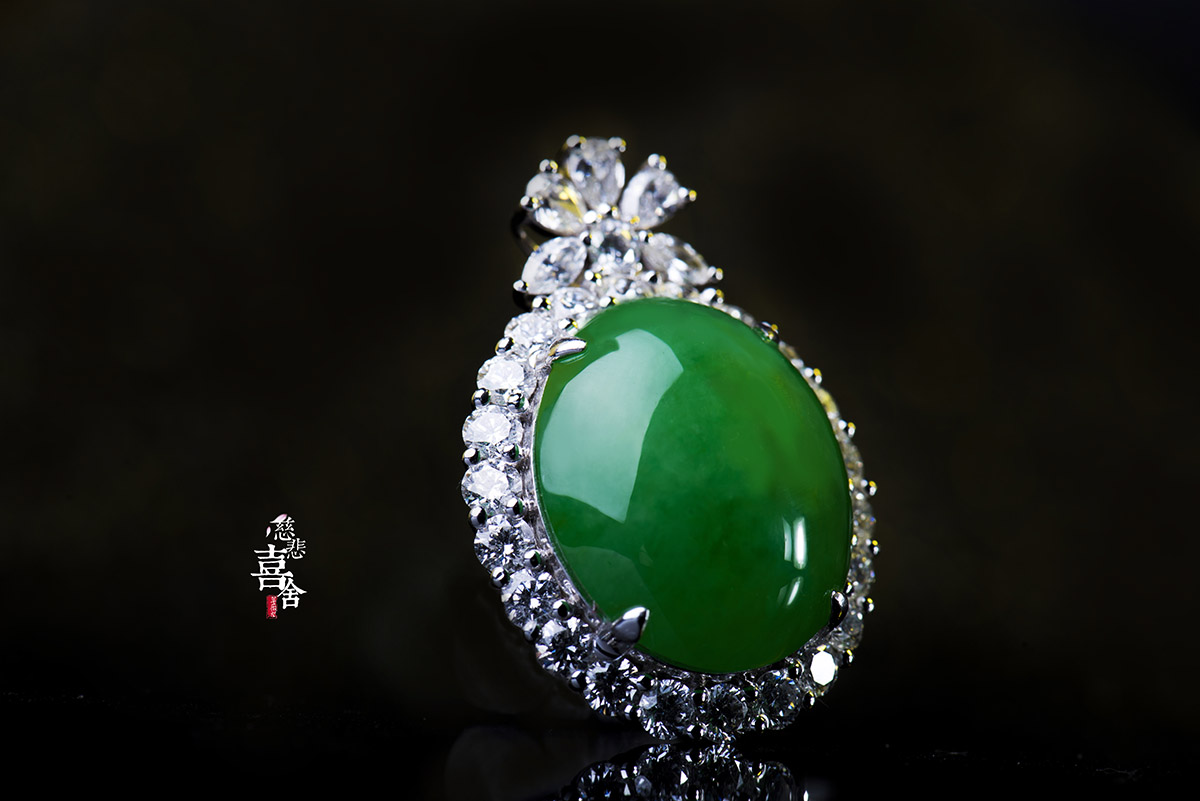 正阳满绿吊坠·翠羽明珠