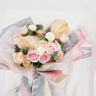 进口玫瑰乒乓菊火鹤花桔梗混合花束