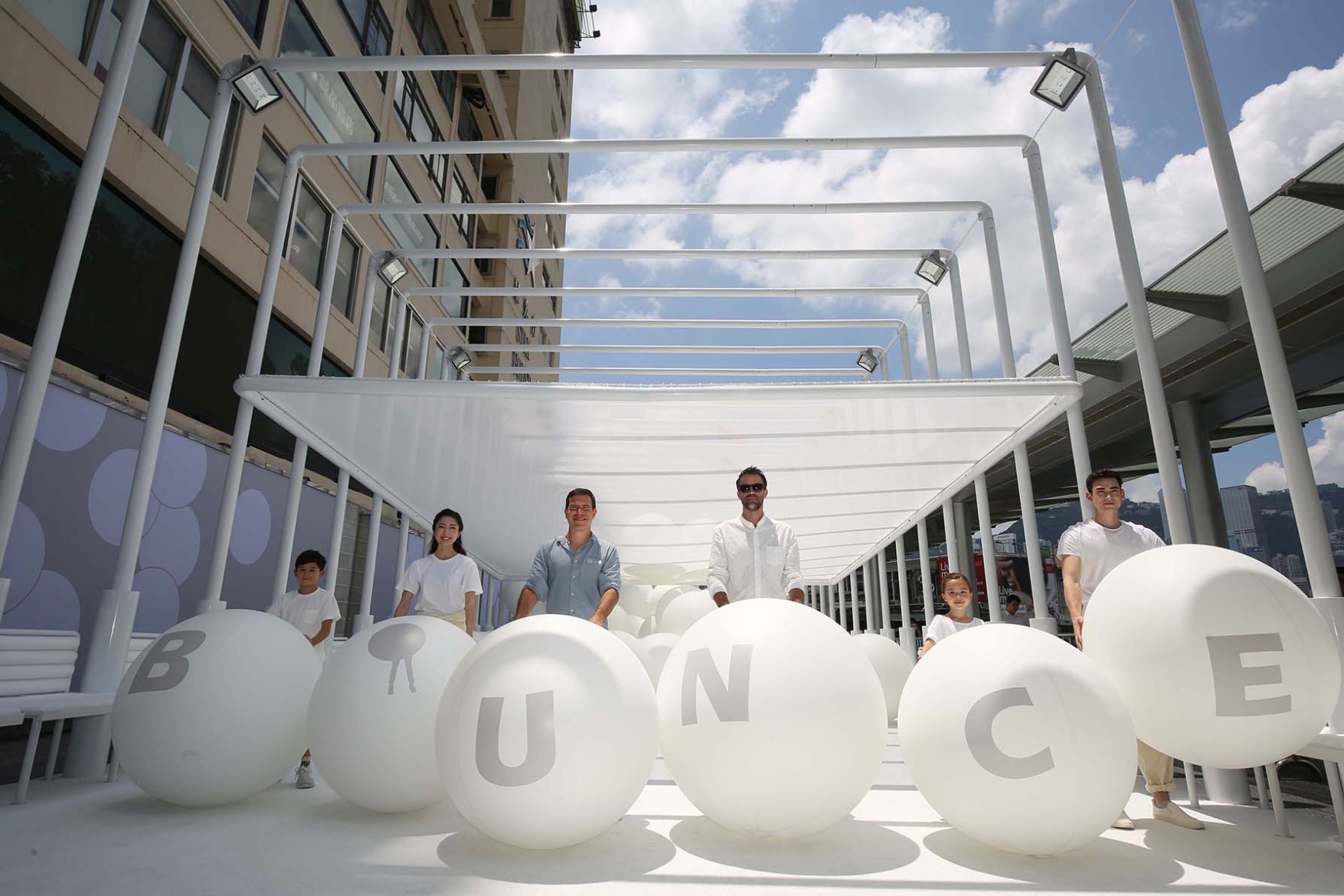 SNARKITECTURE 最新互动装置艺术作品「BOUNCE」首度现身香港
