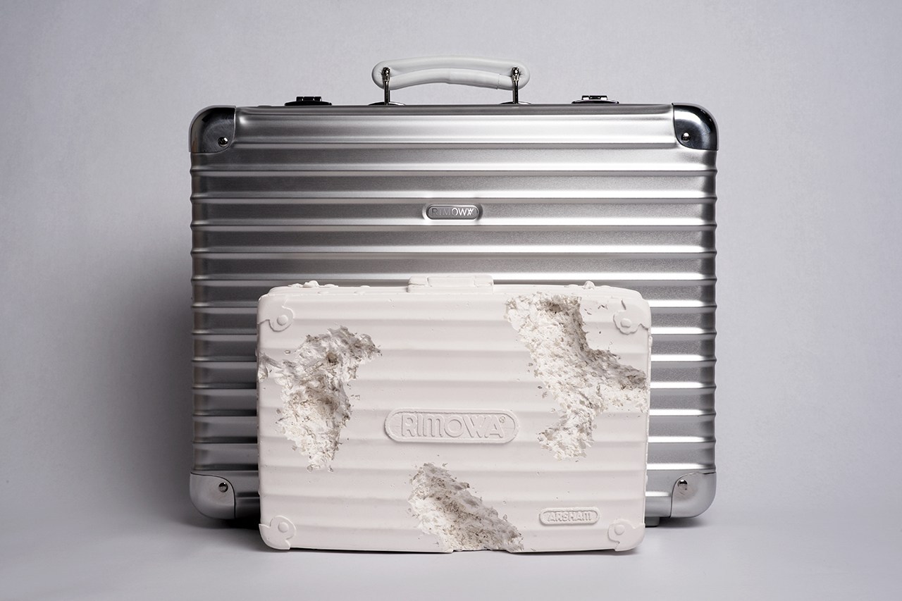 Daniel Arsham 携手 RIMOWA 创作复古行李箱雕塑作品