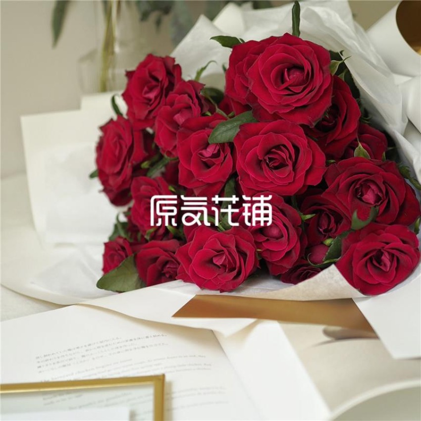 传奇 传奇玫瑰花束 传奇 传奇玫瑰花束