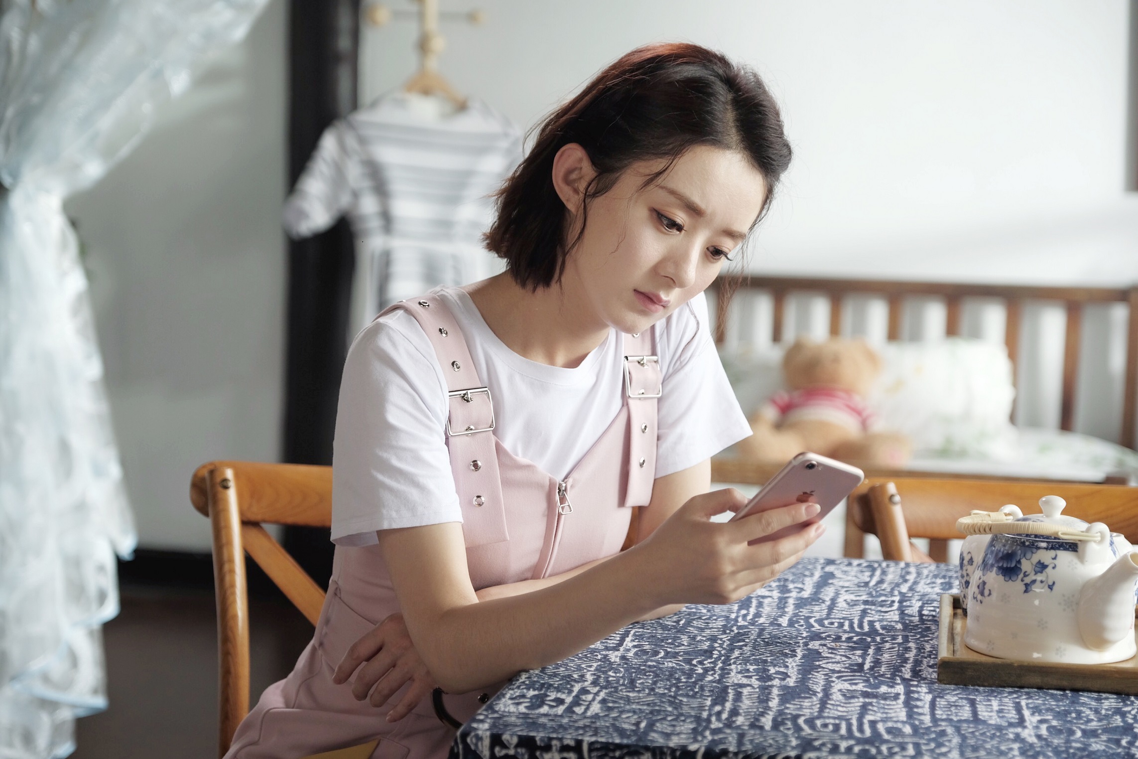 赵丽颖  拍摄《你和我的倾城时光》电视剧