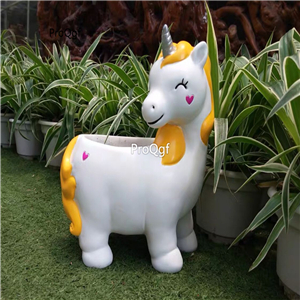 12usd Ngryise 1 Set Camel or dujiaoshou Flower Pot