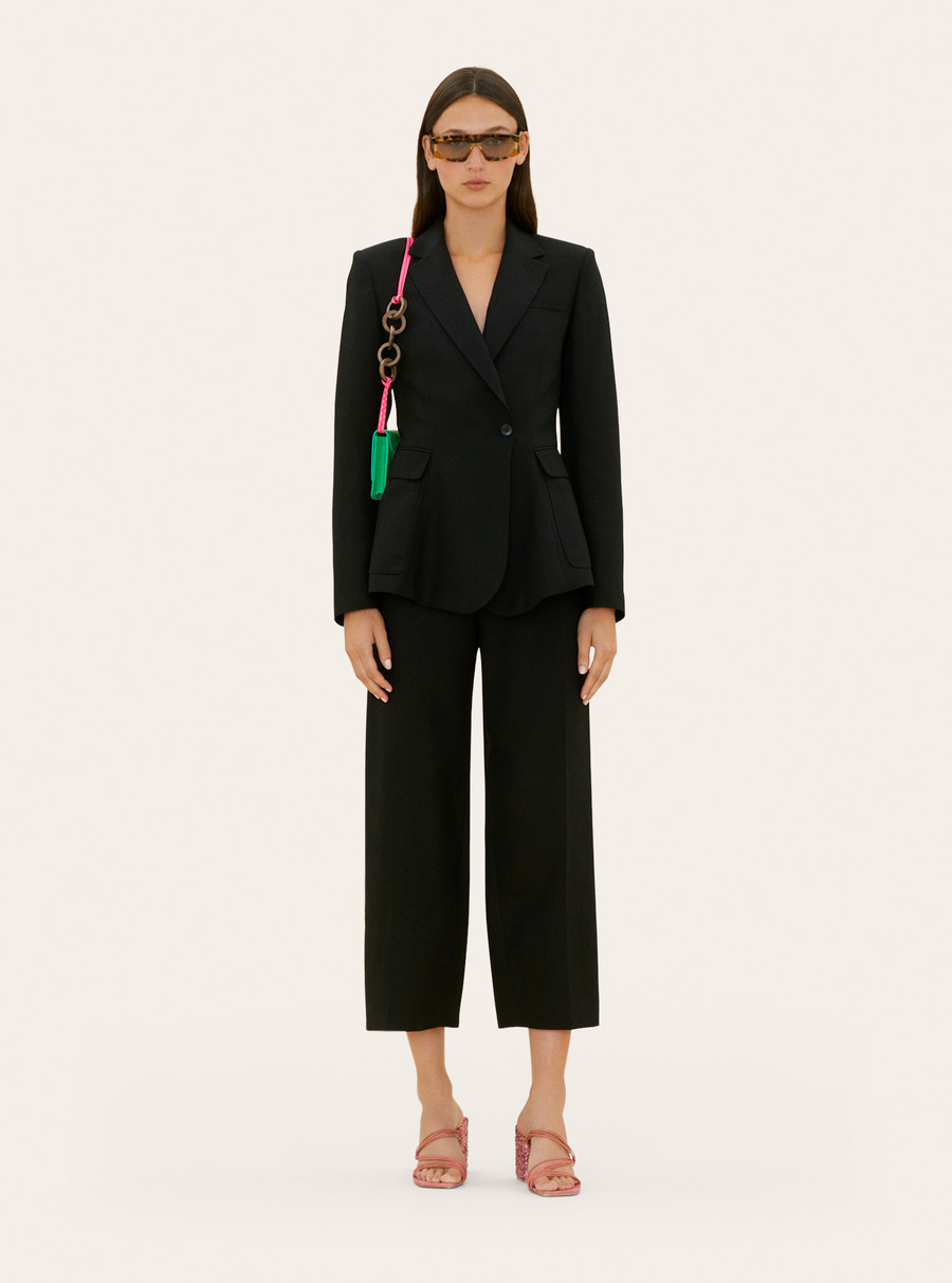 鱼骨垫肩双排扣西装