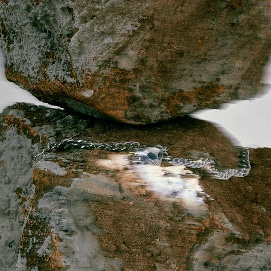 外星人环形吊坠钛钢项链-3