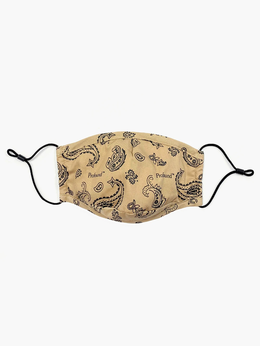 TRIPLE-LAYERED PROTECTIVE BANDANA PRINT FACE MASK