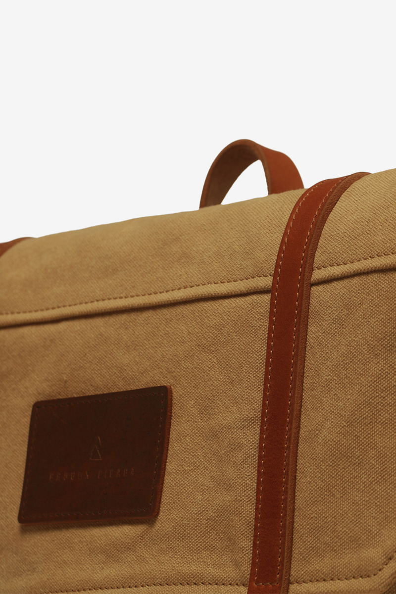 Heritage Military waxed canvas bag-4