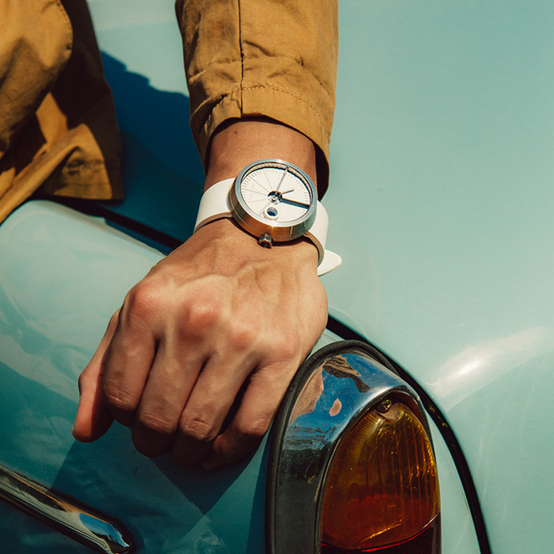 四度空间机械表 白昼款+黑皮表带 含税包邮 （CJ）-10