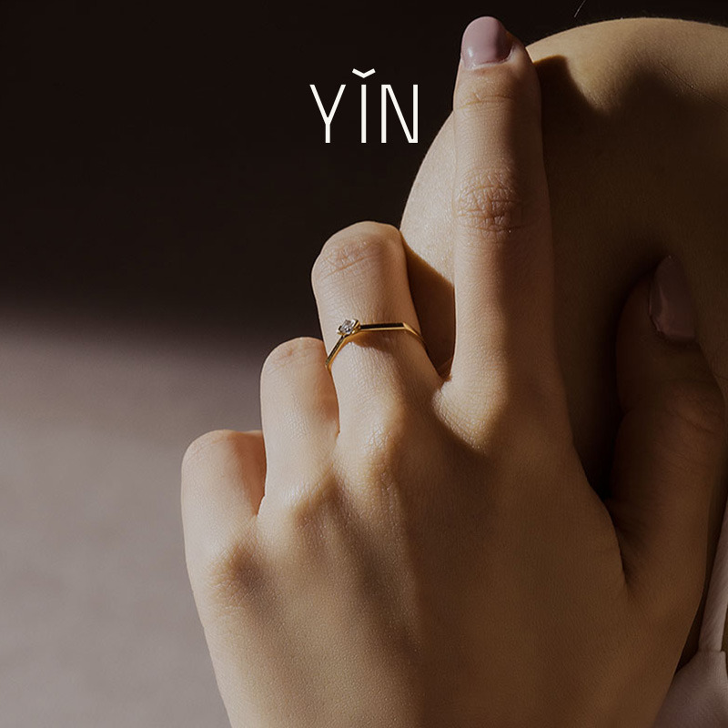 YIN隐 「熠」光芒钻石系列祖母绿钻戒 公主方钻戒-5