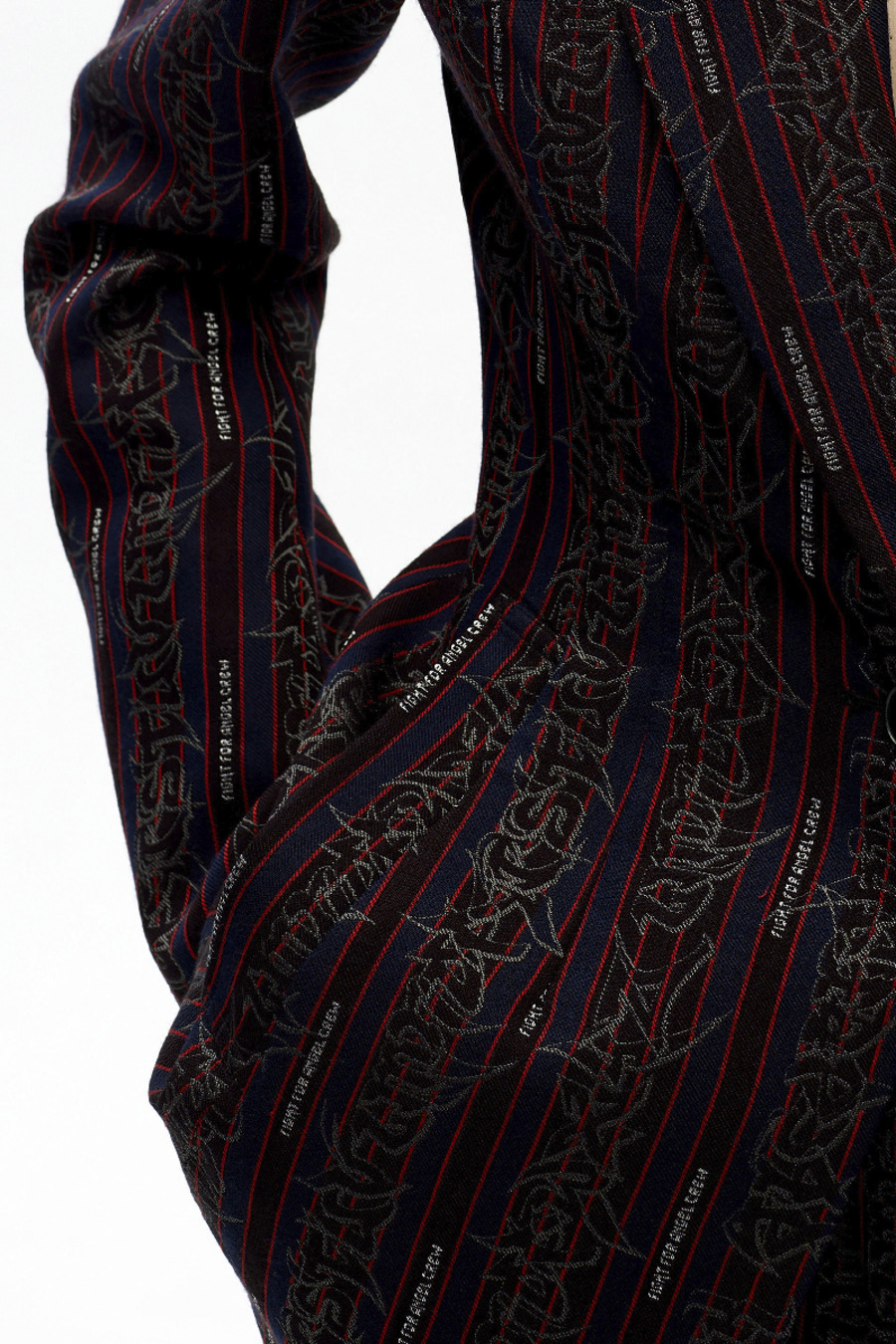 AW20 原创设计宽肩收腰剪裁西装-6