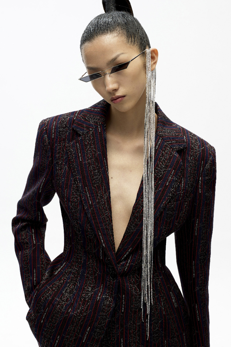 AW20 原创设计宽肩收腰剪裁西装-5