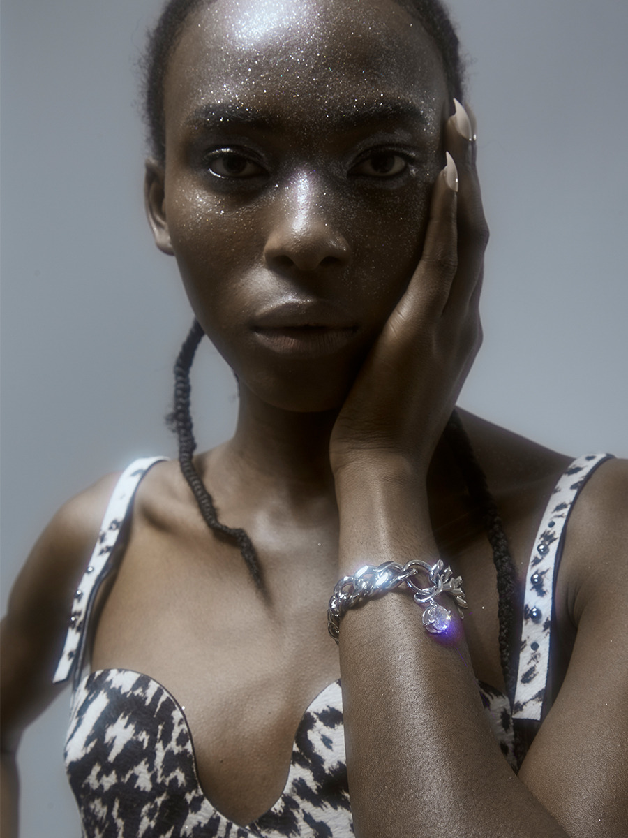 黑头钻石镶嵌吊坠装饰手链链条渐变大小原创设计小众-3