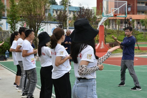 詠春进校园 | 传承文化，传递梦想！