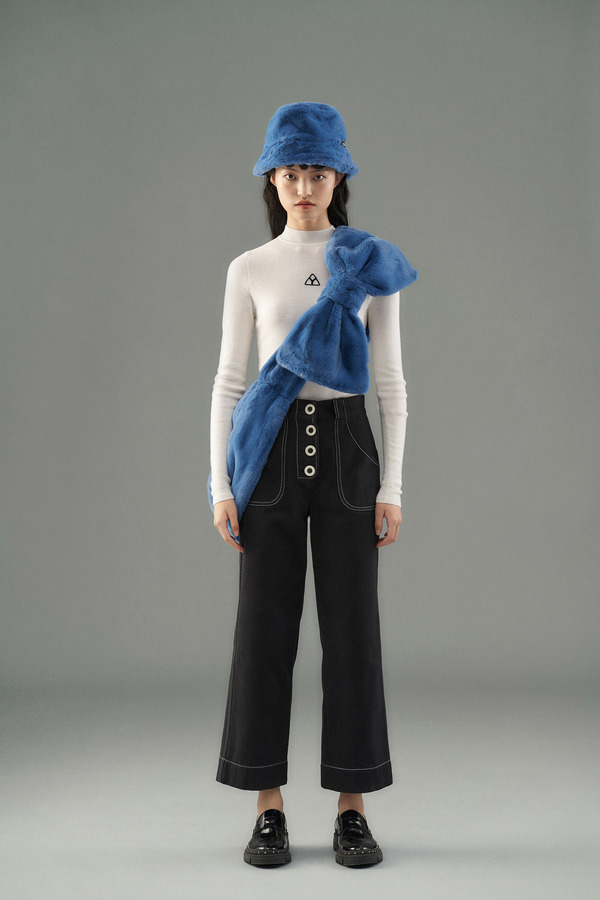 门襟纽扣复古直筒裤