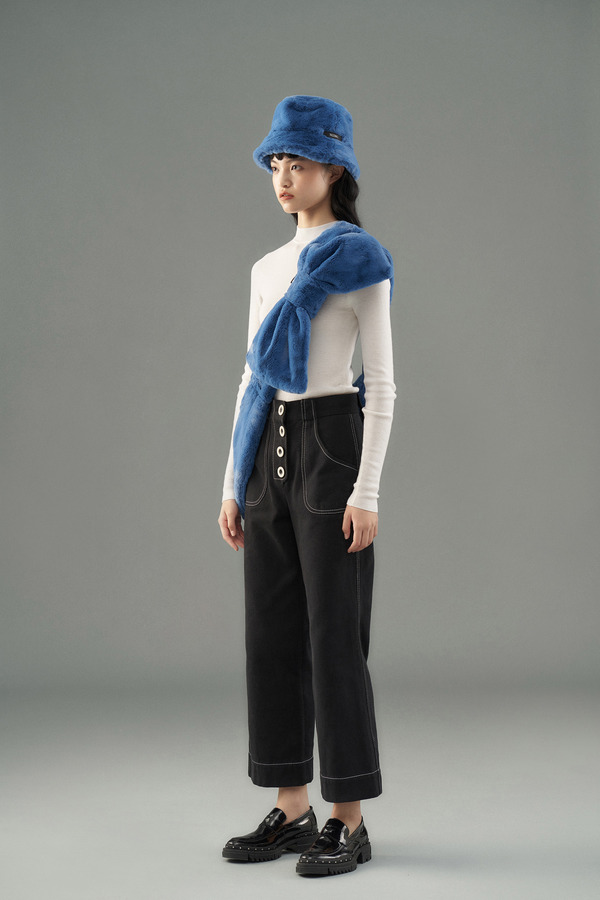 门襟纽扣复古直筒裤