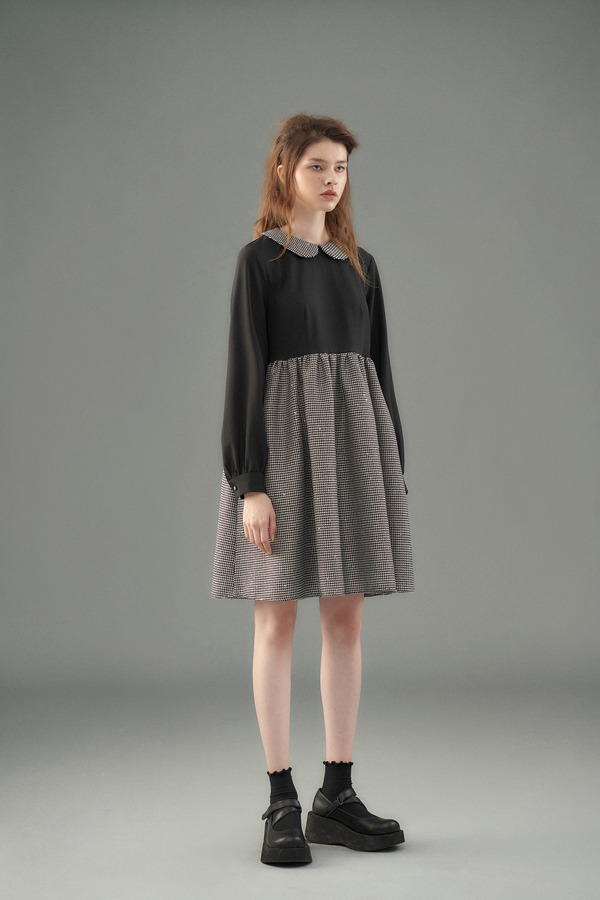 可拆卸彼得潘领娃娃裙