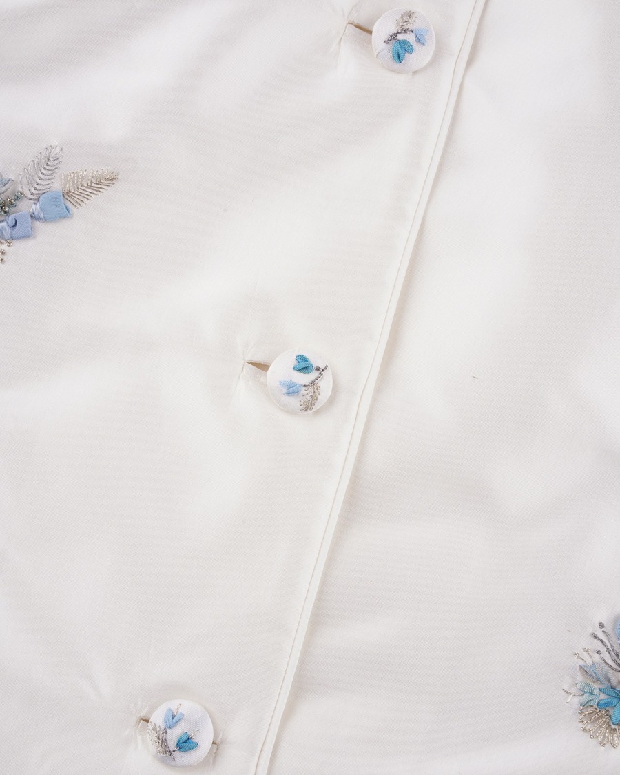 刺绣立领真丝外套-4