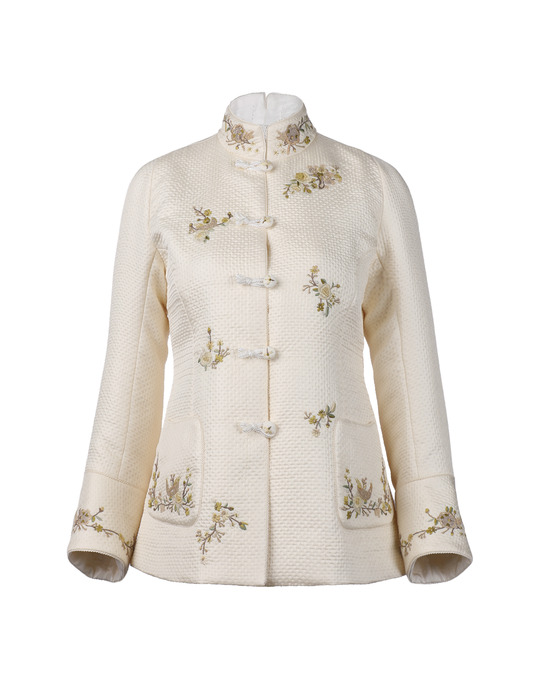 手工扣饰刺绣外套
