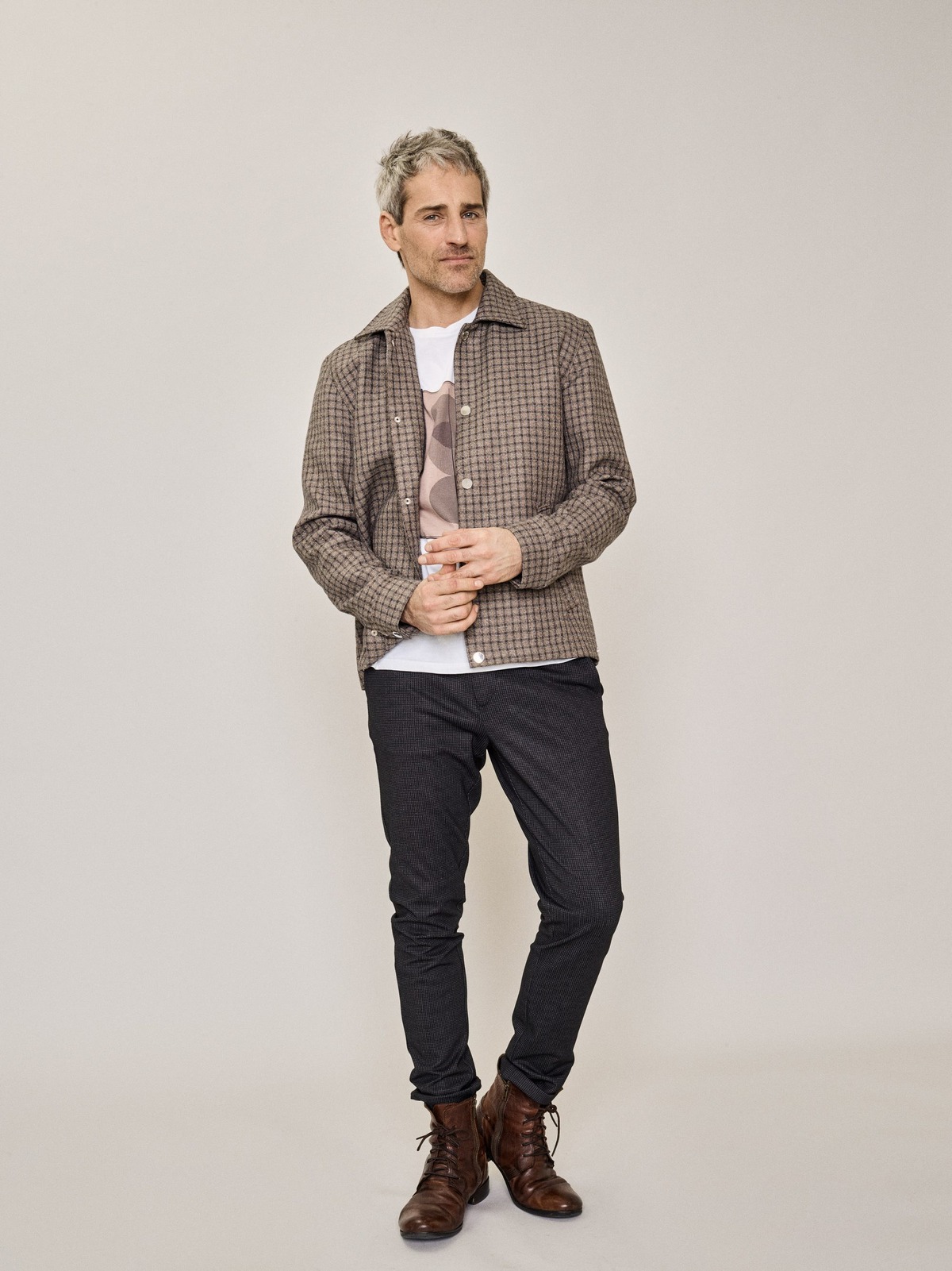 安德鲁·牛顿背心-2