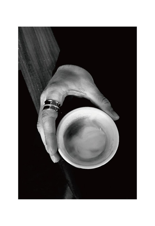 手工扣饰刺绣外套