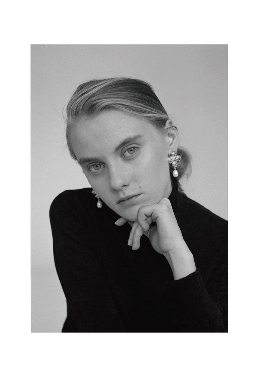 手工扣饰刺绣外套-2