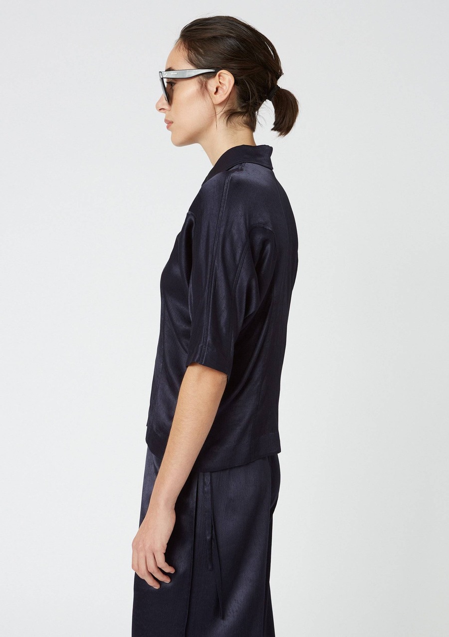 手工扣饰刺绣外套-2