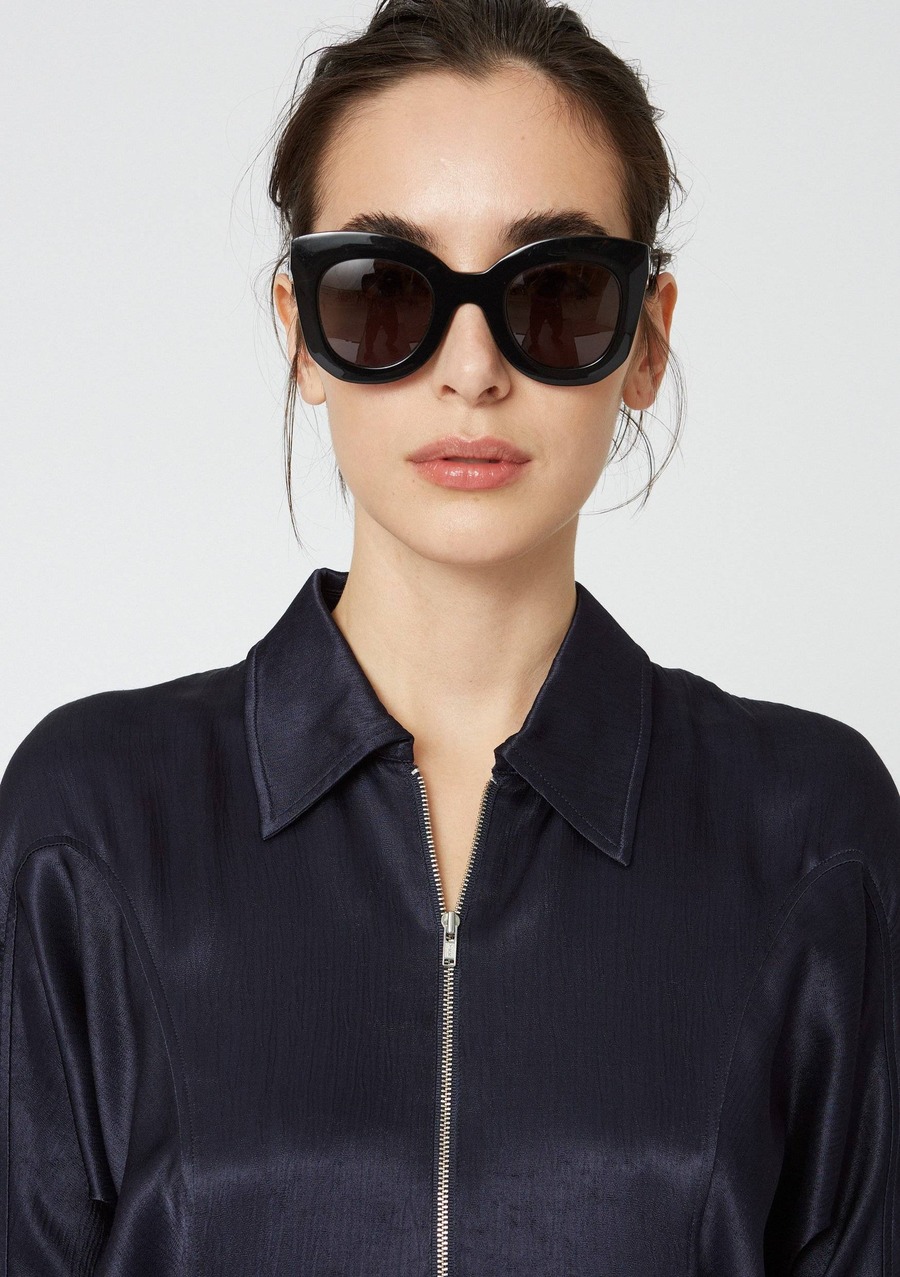 手工扣饰刺绣外套-4