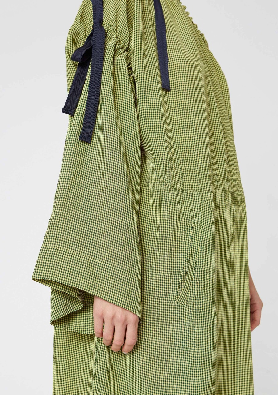 手工扣饰刺绣外套-5