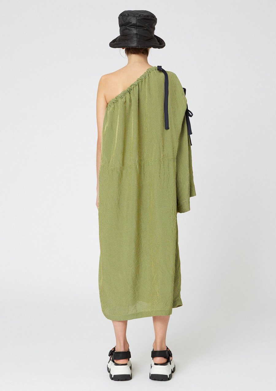 手工扣饰刺绣外套-3