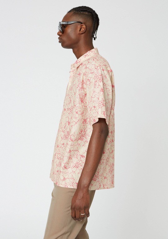 手工扣饰刺绣外套