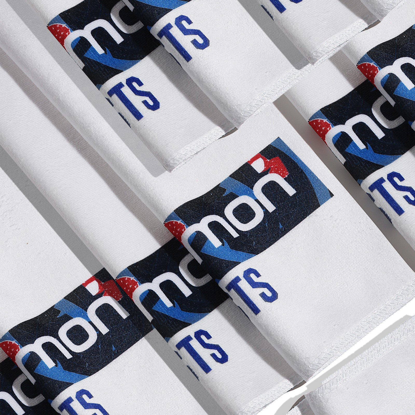 COSTS by salomon shport towel