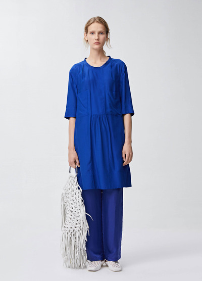 宫廷风双领镂空廓形衬衫