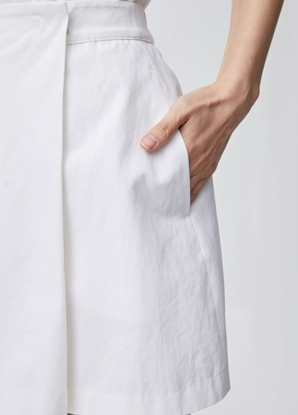 宫廷风双领镂空廓形衬衫-2