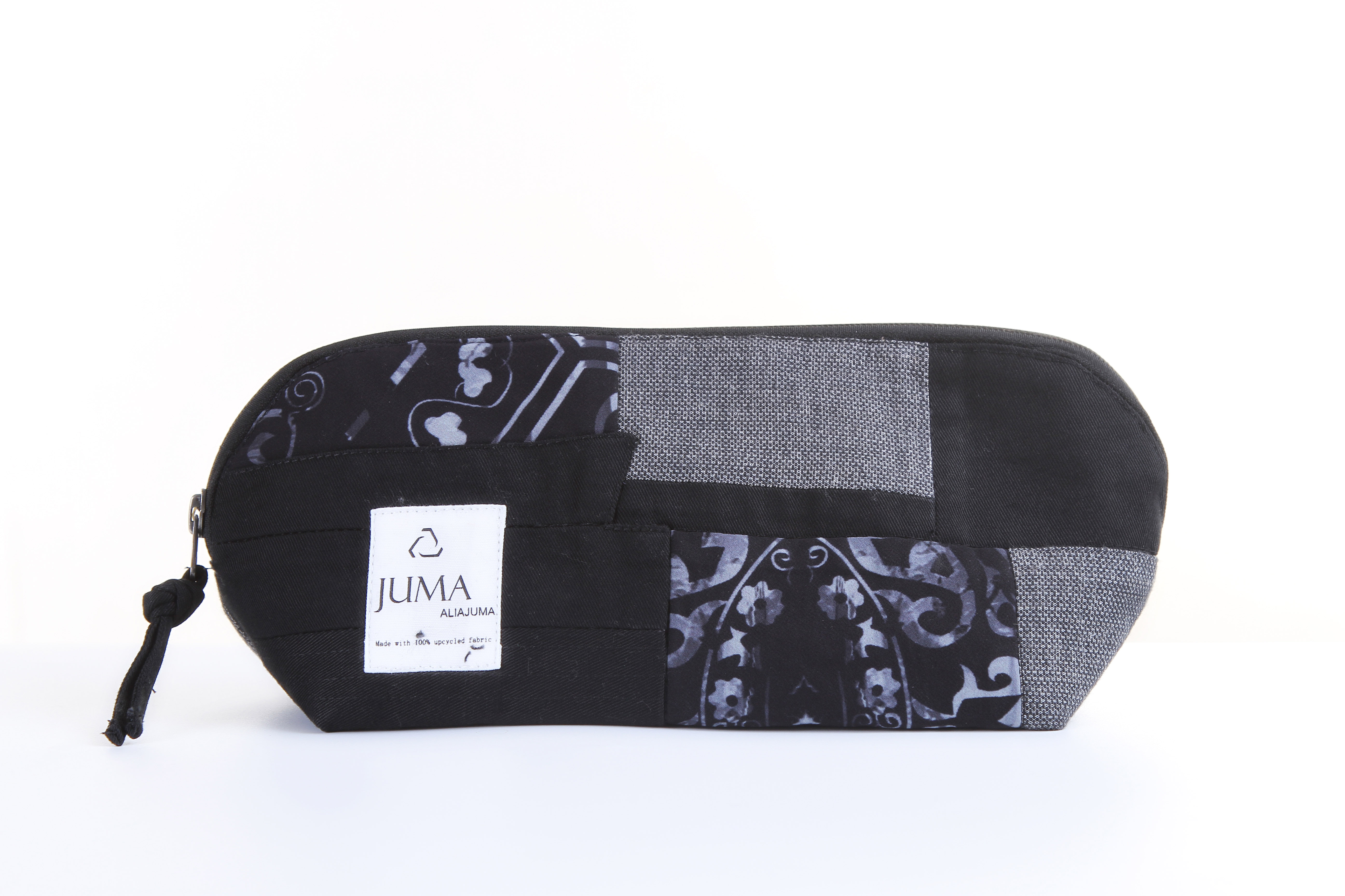 JUMA 拼布旅行包-升级织物-黑色｜JUMA Pieces Travel Bag - Up Cycled Fabric - Black